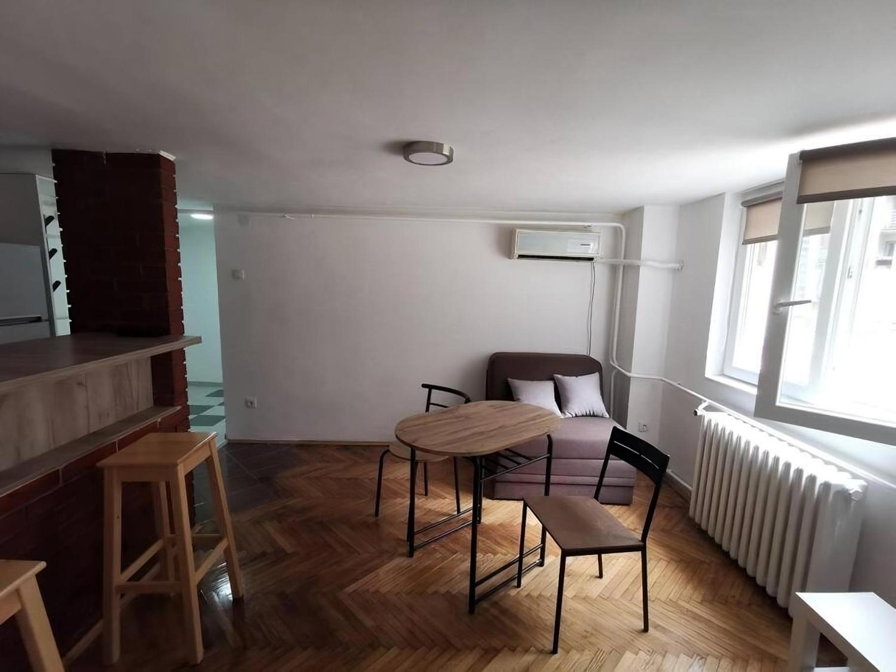 Nov Apartman U Mirnoj Ulici U Centru Beograda Exterior foto