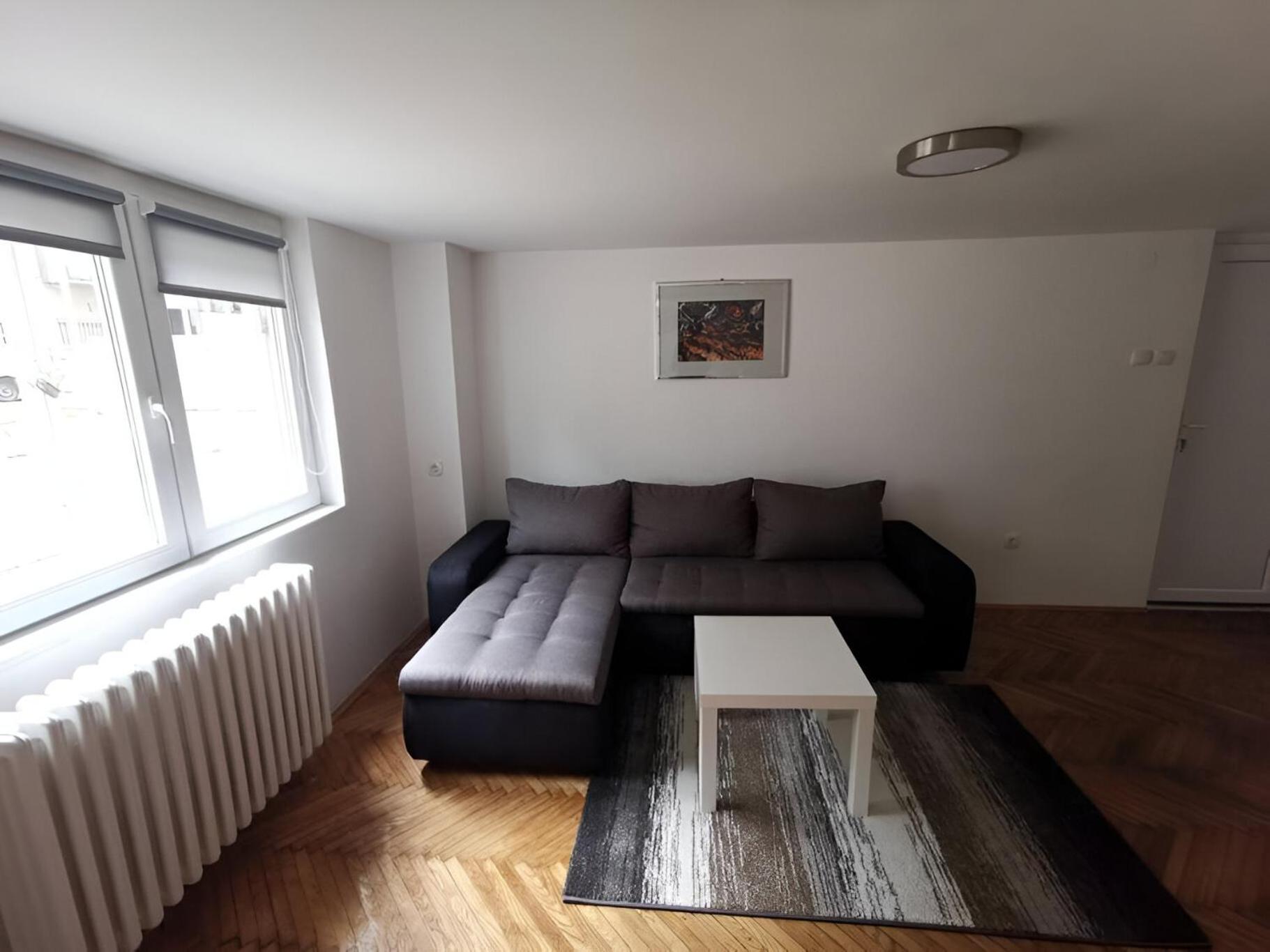 Nov Apartman U Mirnoj Ulici U Centru Beograda Exterior foto