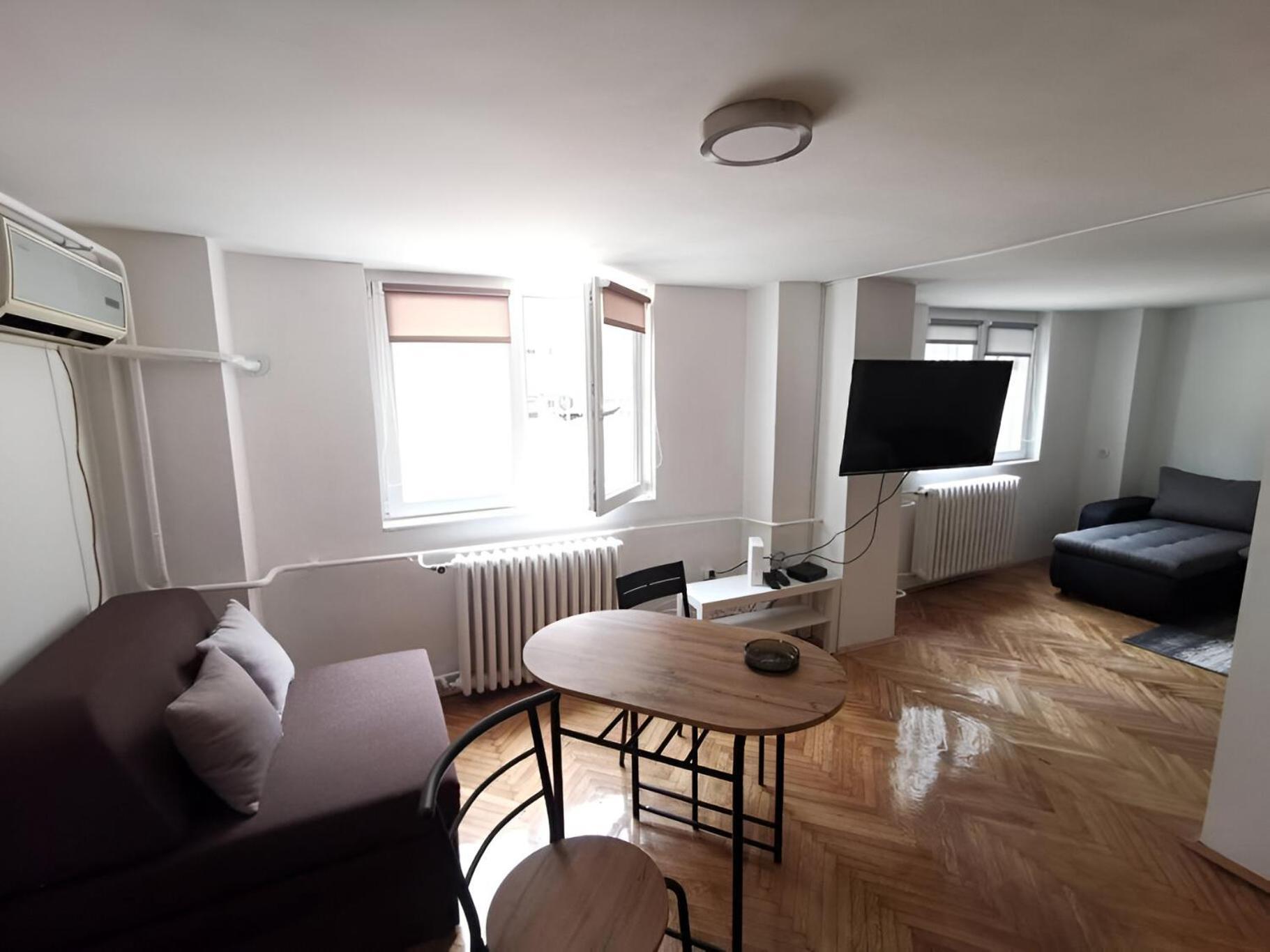 Nov Apartman U Mirnoj Ulici U Centru Beograda Exterior foto